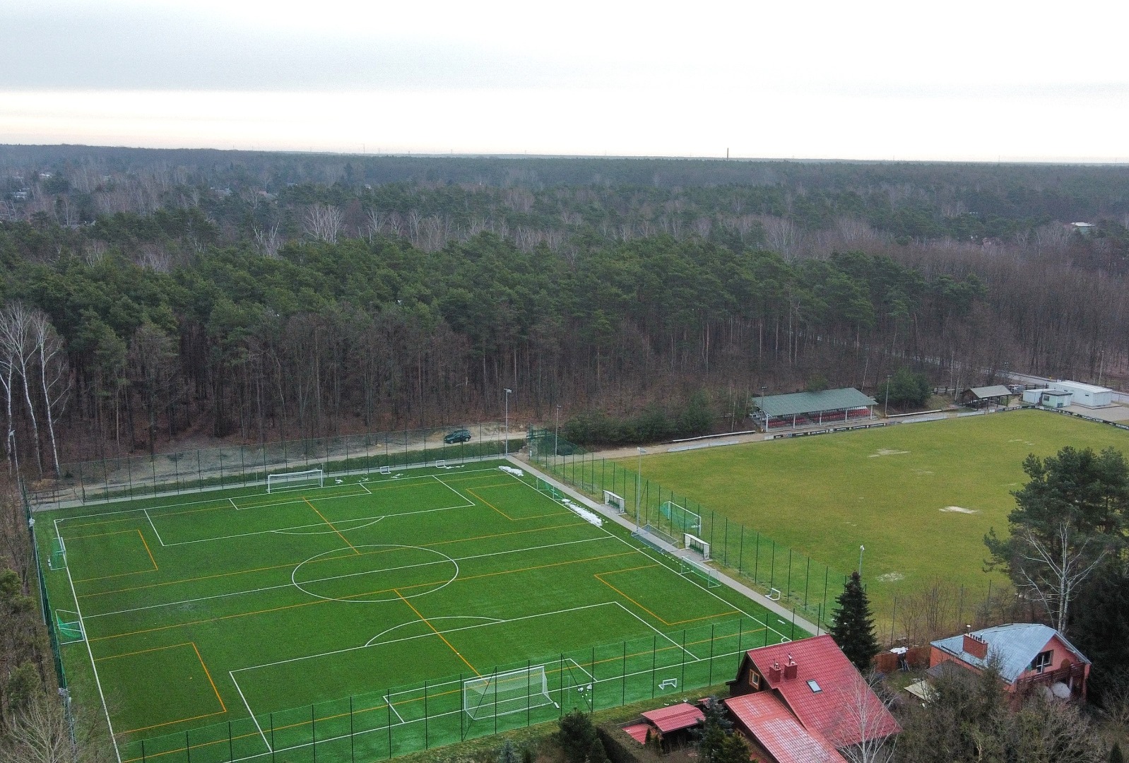 Boisko do piłki w Justynowie