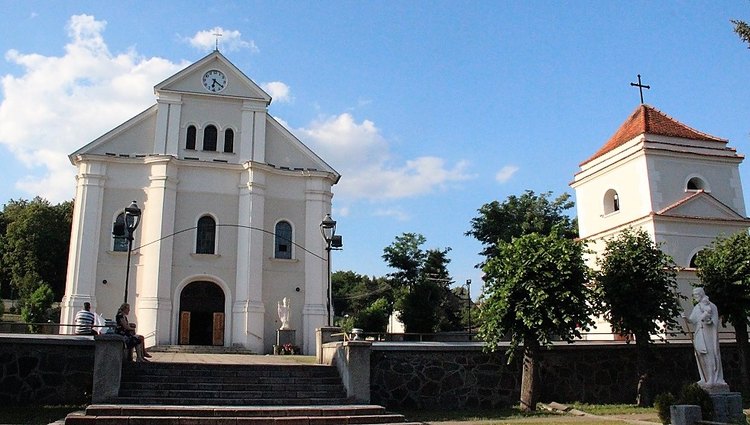 Kościół pw. św. Marii Magdaleny w Działoszynie