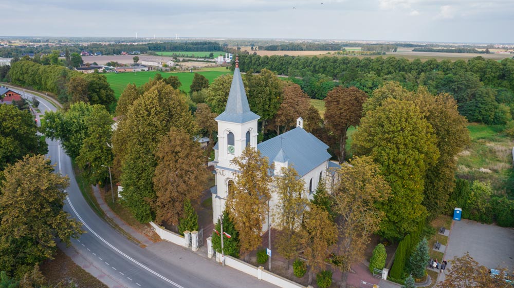 Kościół pw. Wniebowzięcia Najświętszej Maryi Panny w Czarnocinie