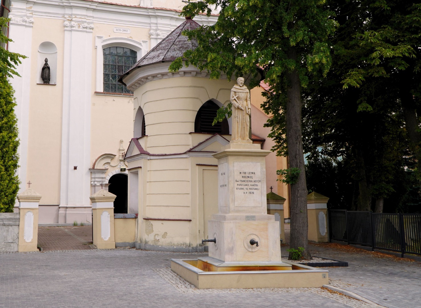 Studnia upamiętniająca  św. Franciszka z Asyżu