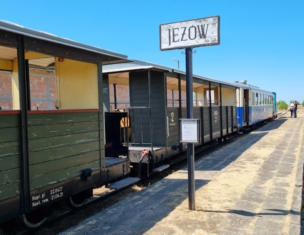 Kolej Wąskotorowa Rogów - Rawa – Biała – stacja Jeżów