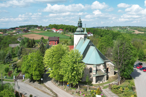 Z Łazan do Jawczyc śladami dawnych dziejów